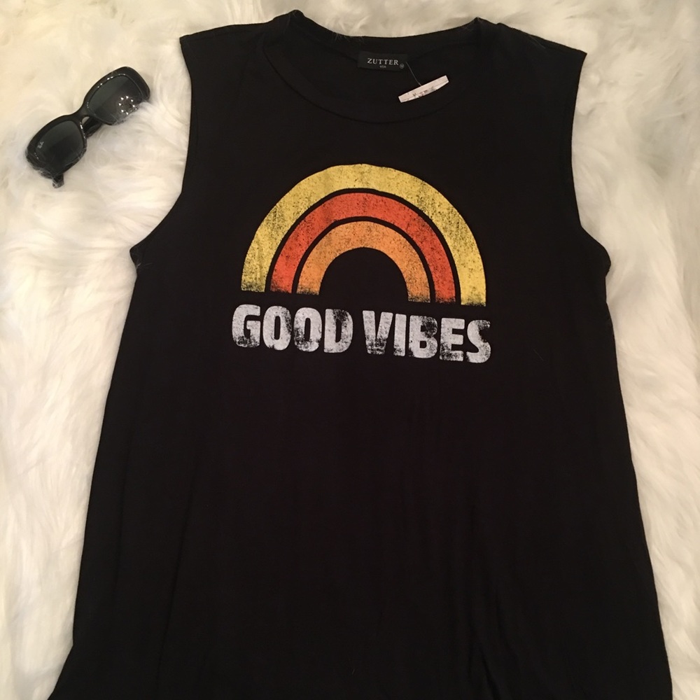 NWT Good Vibes sleeveless high low top - Picture 7 of 7